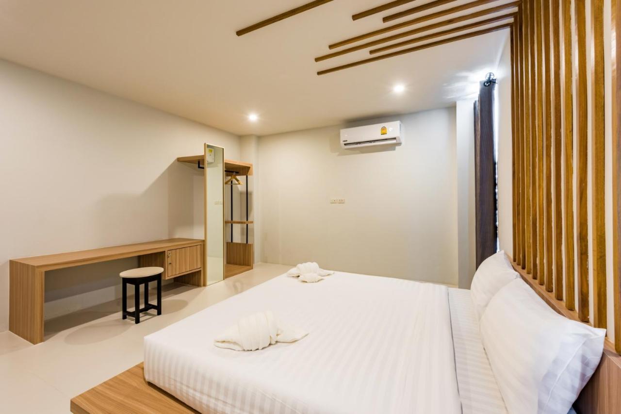 Phuket Marine Poshtel - Sha Plus Csalong Kültér fotó