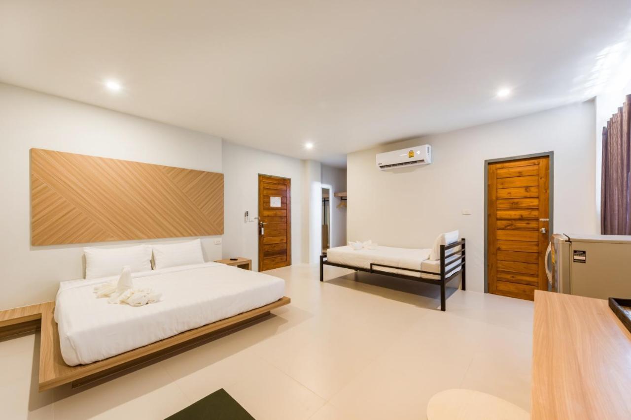 Phuket Marine Poshtel - Sha Plus Csalong Kültér fotó