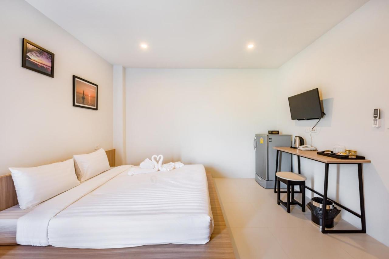 Phuket Marine Poshtel - Sha Plus Csalong Kültér fotó