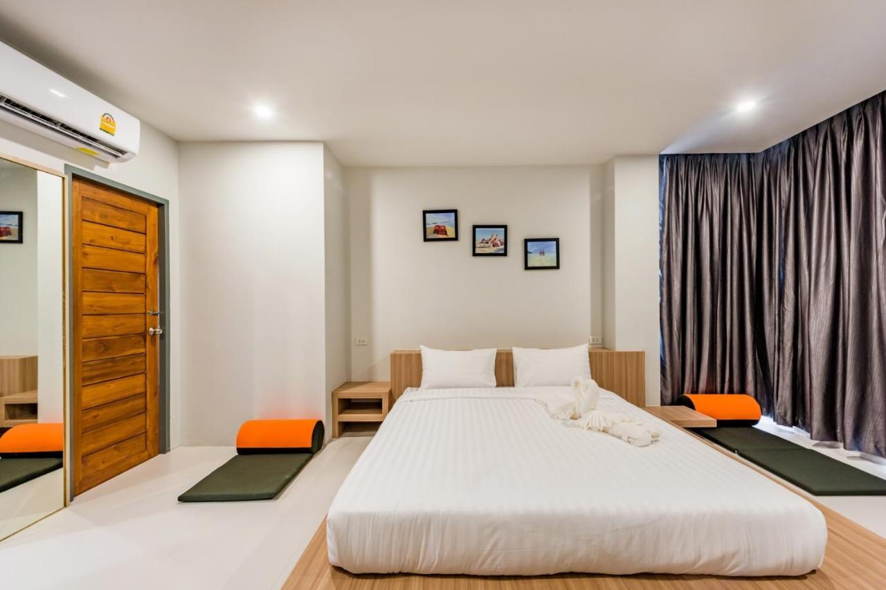 Phuket Marine Poshtel - Sha Plus Csalong Kültér fotó